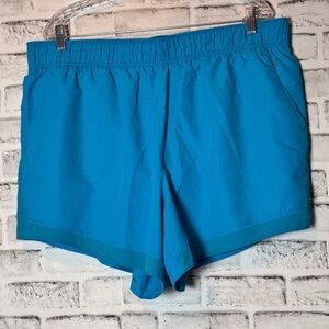Women's Blue Athletic Shorts with pockets size‎ large swoosh XXL